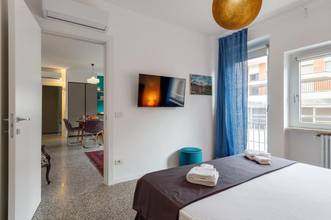 Inner City Apartments Lecce Bagian luar foto