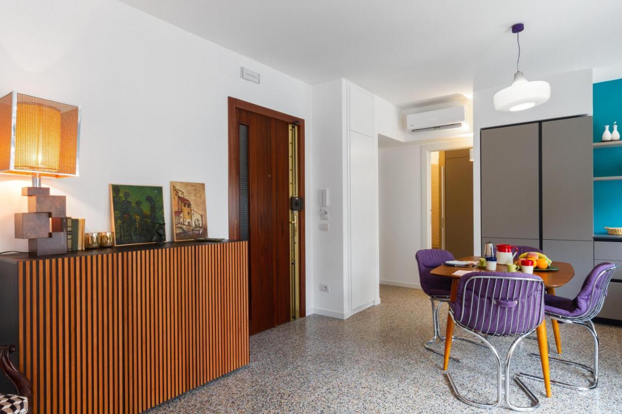 Inner City Apartments Lecce Bagian luar foto